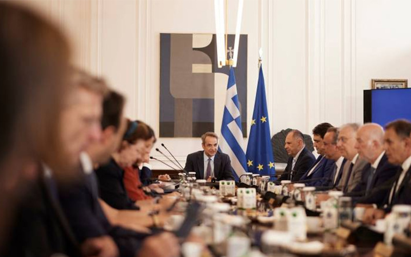 Με υλικά κατεδαφίσεως δεν φτιάχνεις κάτι νέο….