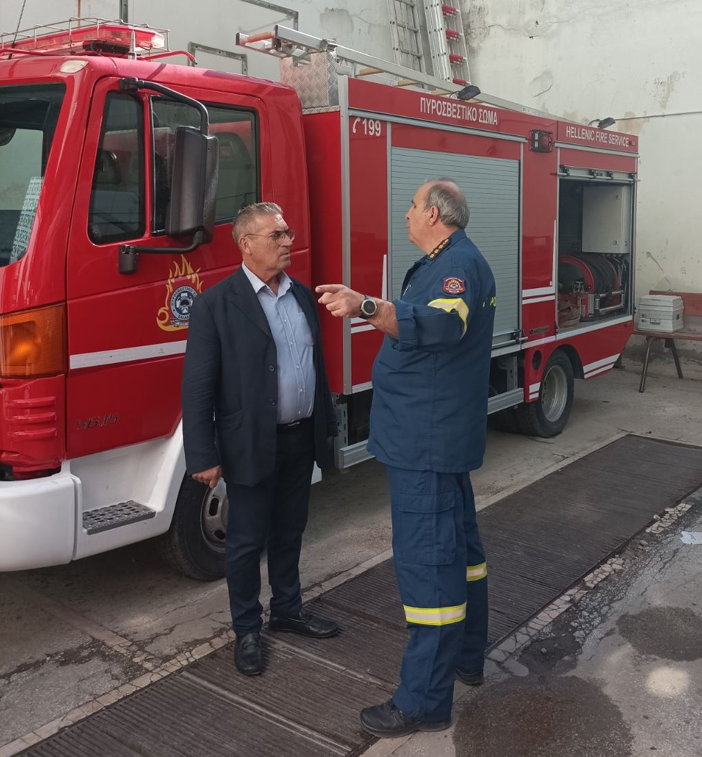 Επίσκεψη Βουλευτή Ηρακλείου & Διευθυντή της Κ.Ο.«ΣΠΑΡΤΙΑΤΕΣ», Μιχαήλ Γαυγιωτάκη, στον 1ο Πυροσβεστικό Σταθμό Ηρακλείου