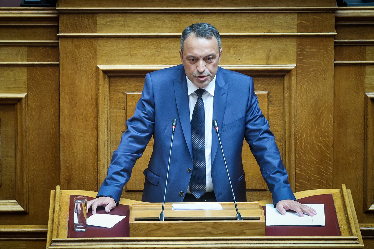 «ΣΠΑΡΤΙΑΤΕΣ»: Το μόνο κόμμα στην Βουλή που παλεύει για τους πληγέντες στη Θεσσαλία - Πρόταση για ένα μισθό από τους 300 βουλευτές στους δοκιμαζόμενους συμπατριώτες μας!