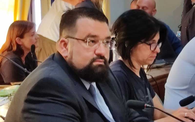 Ο Βουλευτής Α' Αθηνών των ΣΠΑΡΤΙΑΤΩΝ, Αθανάσιος Χαλκιάς, απαντάει στην επίθεση